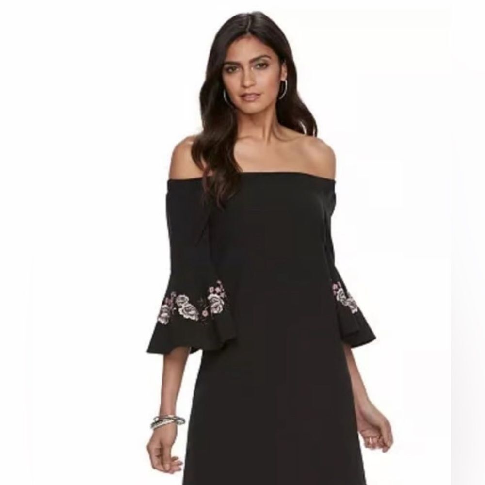 Jennifer Lopez off shoulder black floral embroidered bell sleeve dress size XS